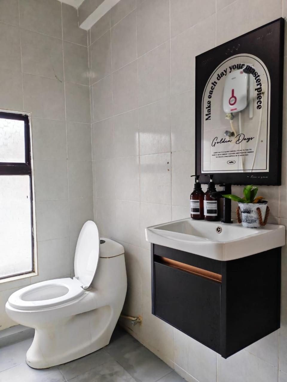 Suite Us Guesthouse Kubang Kerian Kota Bharu Esterno foto